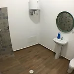 In بيت ضيافة